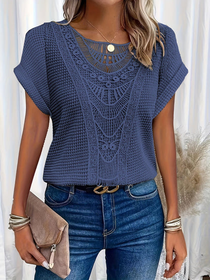 Nadine | T-shirt casual ed elegante in pizzo