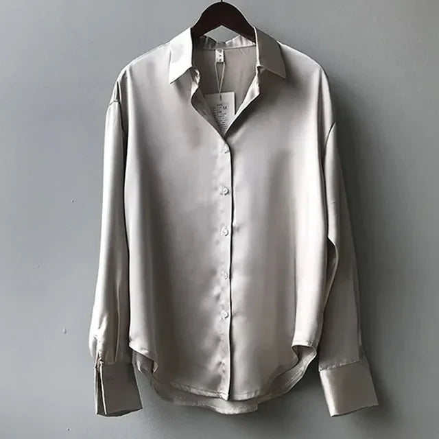 VELANORA- casual losse satijnen blouse