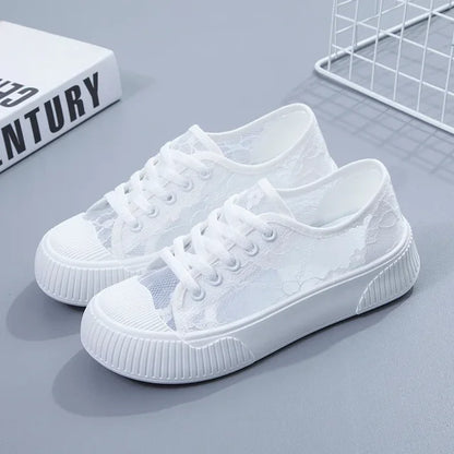 Luna Elegante Florale Mesh Sneakers
