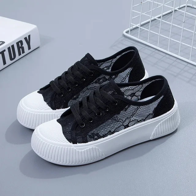 Luna Elegante Florale Mesh Sneakers