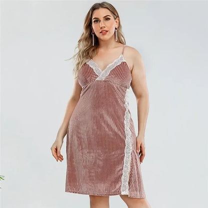 Comfortabele Ribgebreide Kant Mini Nachthemd voor Curve Vrouwen