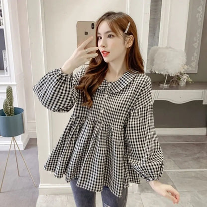 Charmante Vibe Dames Trui met Knopen en Print