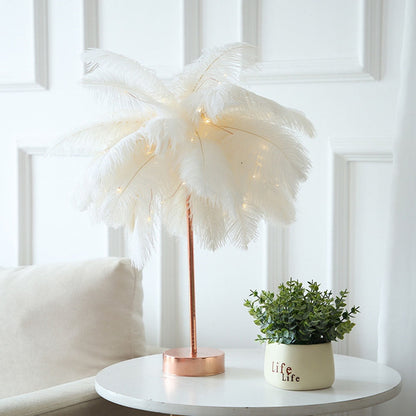 Unieke Ostrich Nachtlampje Rosegoud met Veren Decoratie