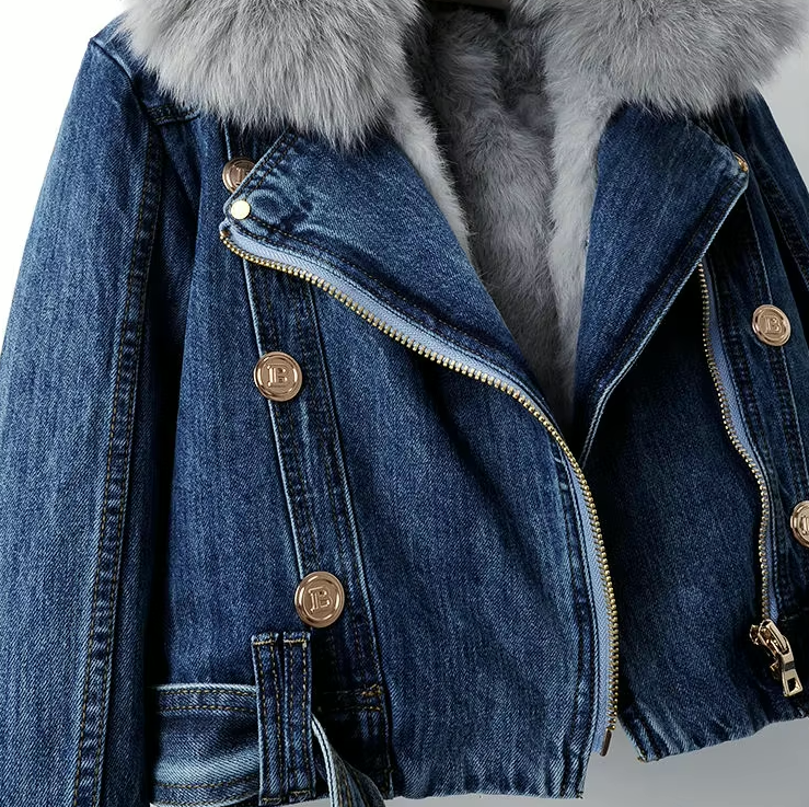 Diana | Giacca in denim con collo in pelliccia sintetica
