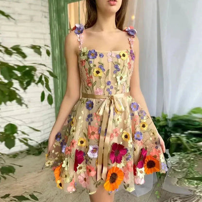 Vrouwelijke Bloemen Jurk met Vierkante Halslijn - Mode Vibes