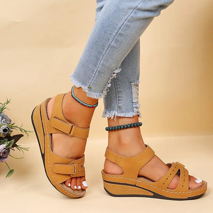 ChiqueZon Casual Sandalen