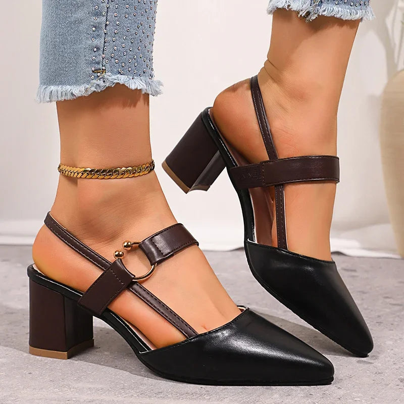 Dames Pumps met Ringdetail Elegante Pasvorm