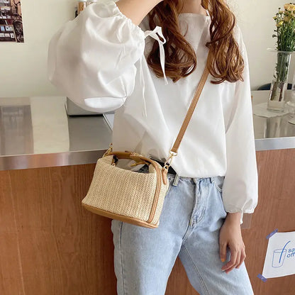 Charme van CocoStijl: Stro Crossbody Bag