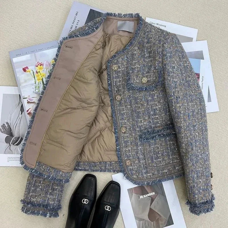Tweed Jasje Dames met Franjes en Knopen - Mode Vibes