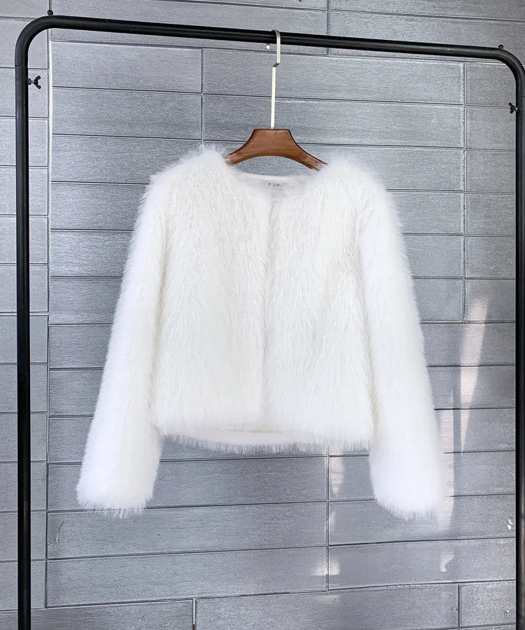 Pluche Bontjas Selma Zacht en Warm