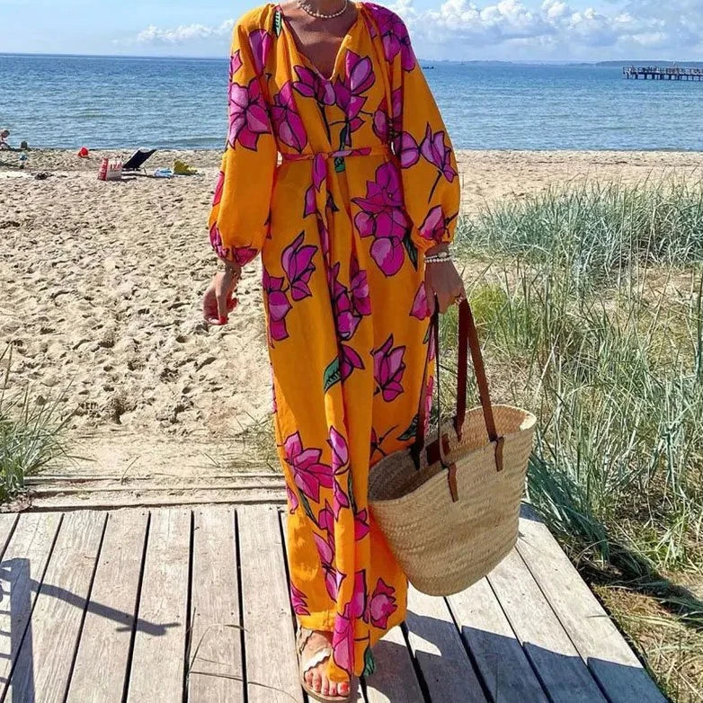 Vrouwelijke Zomerjurk met V-hals en Bloemenprint