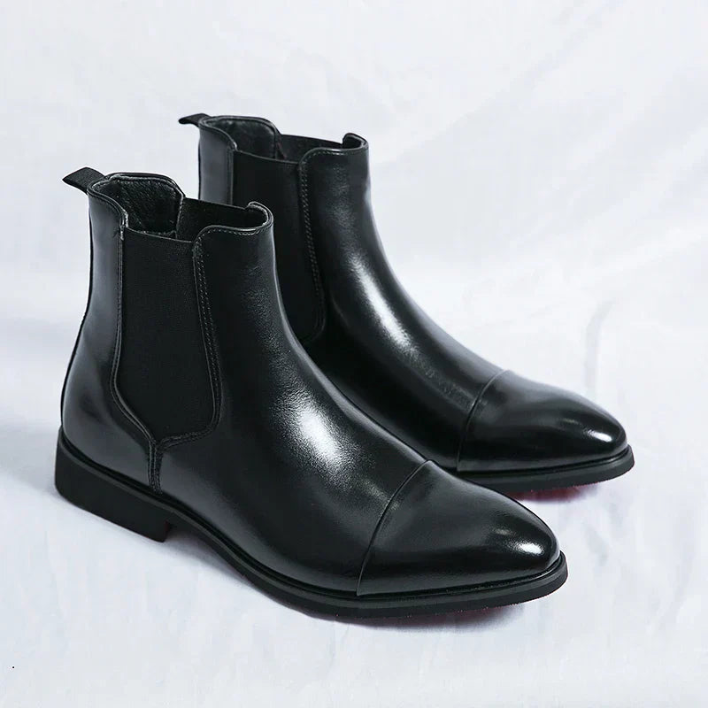 Chelsea Boots Glanzend Rood Zool Laag Stevig