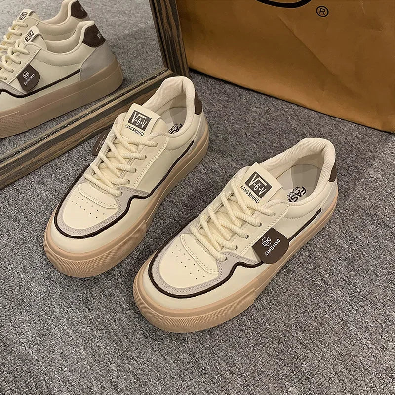 VividStride Elegant Sneakers