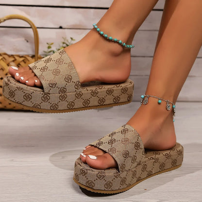 ZomerGloed Bloemige Sandalen