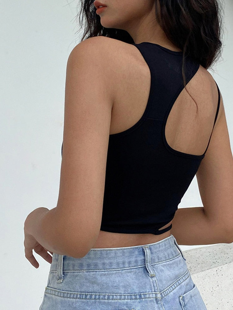 Vrouwelijke Top met Cut-outs en Laag Uitgesneden Halslijn