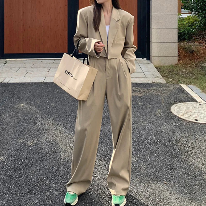 Vrouwelijke Kleding Sets Casual en Stijlvol - Mode Vibes