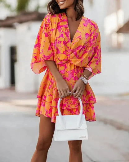 Vrouwelijke Zomerjurk met Ruches en Bloemenprint - Mode Vibes