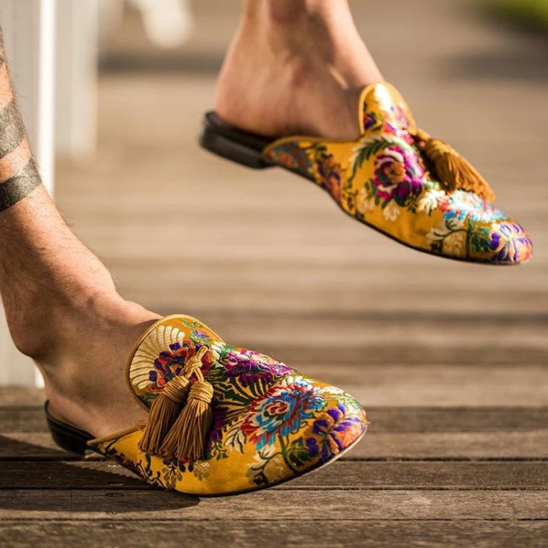 Vrouwenschoenen met Bloemen en Kwastjes - Mode Vibes