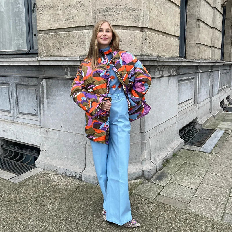 Vrouwelijke Jas Met Meerdere Prints Celeste Stijl - Mode Vibes