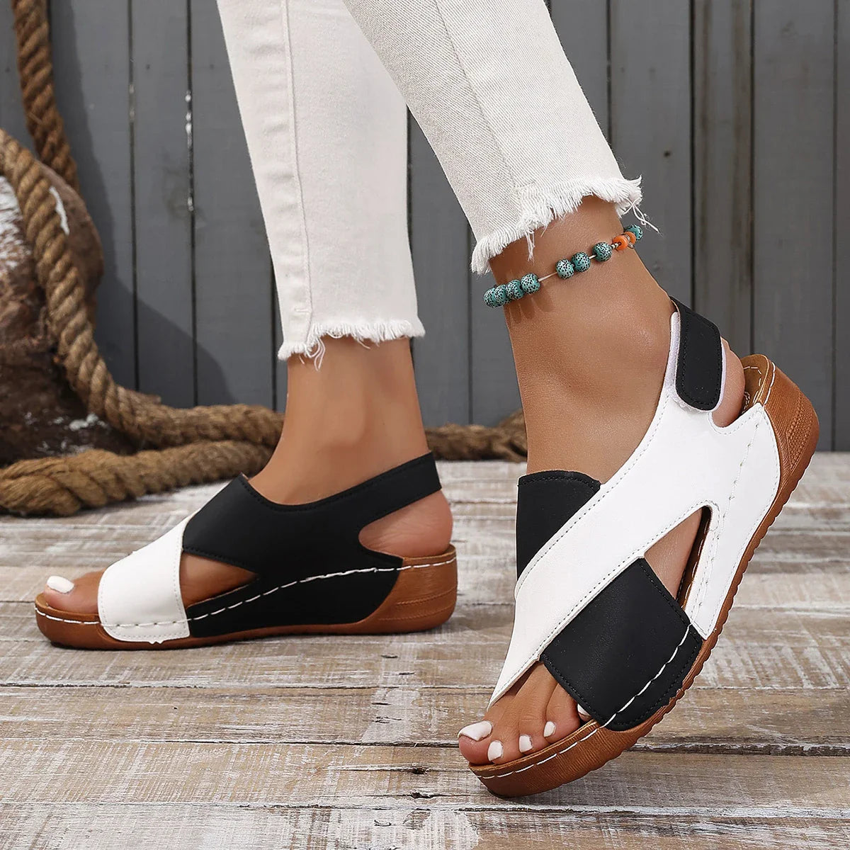 Caithlin | Contrastkleurige Wedge Sandalen