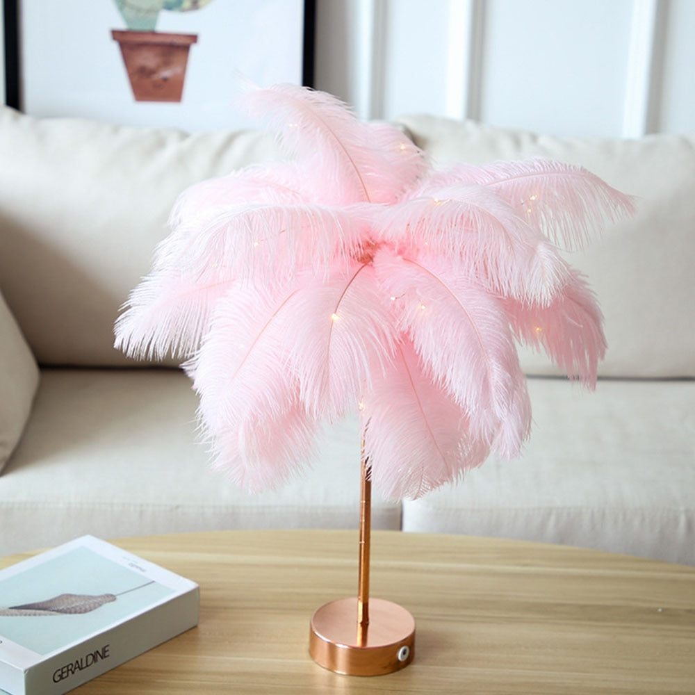 Unieke Ostrich Nachtlampje Rosegoud met Veren Decoratie
