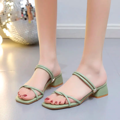 Stijlvolle Vierkante Hoge Hakken Sandalen voor Dames!