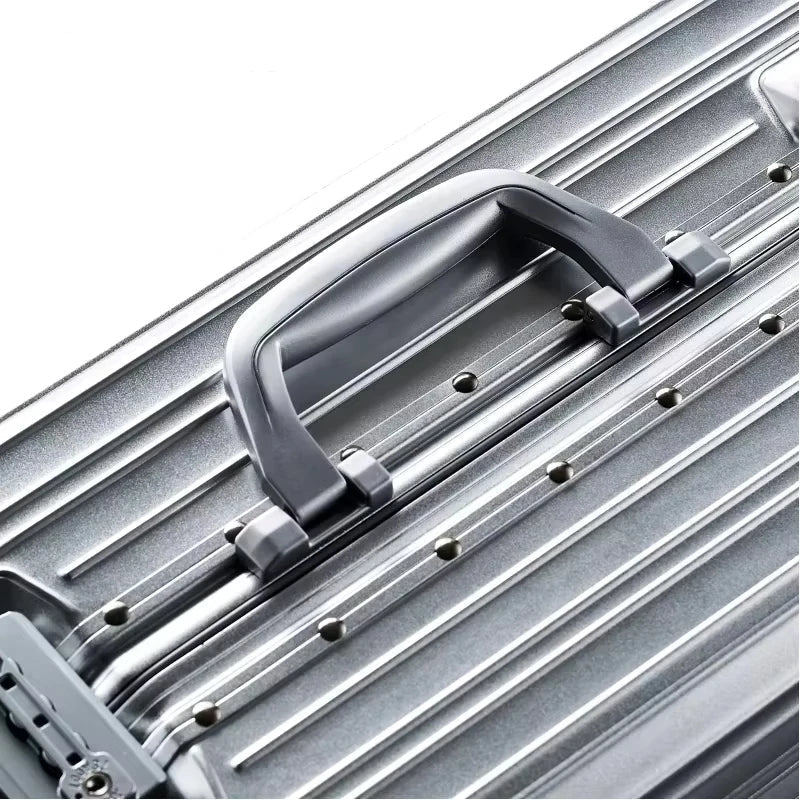 Zakenreiskoffer Aluminium Licht en Stijl Berlijn