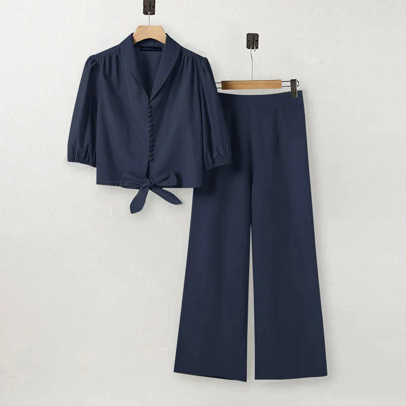 Vrouwelijke Mode Set Stijlvol en Elegaat