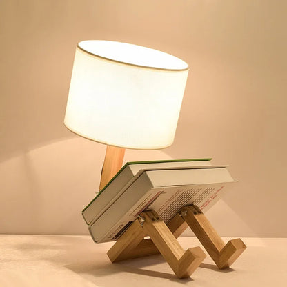 Houten Tafellamp met Boekenrek en Dimbare Verlichting