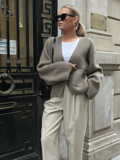 Gebreid Vest Wolmix Taupe Warm en Stijlvol