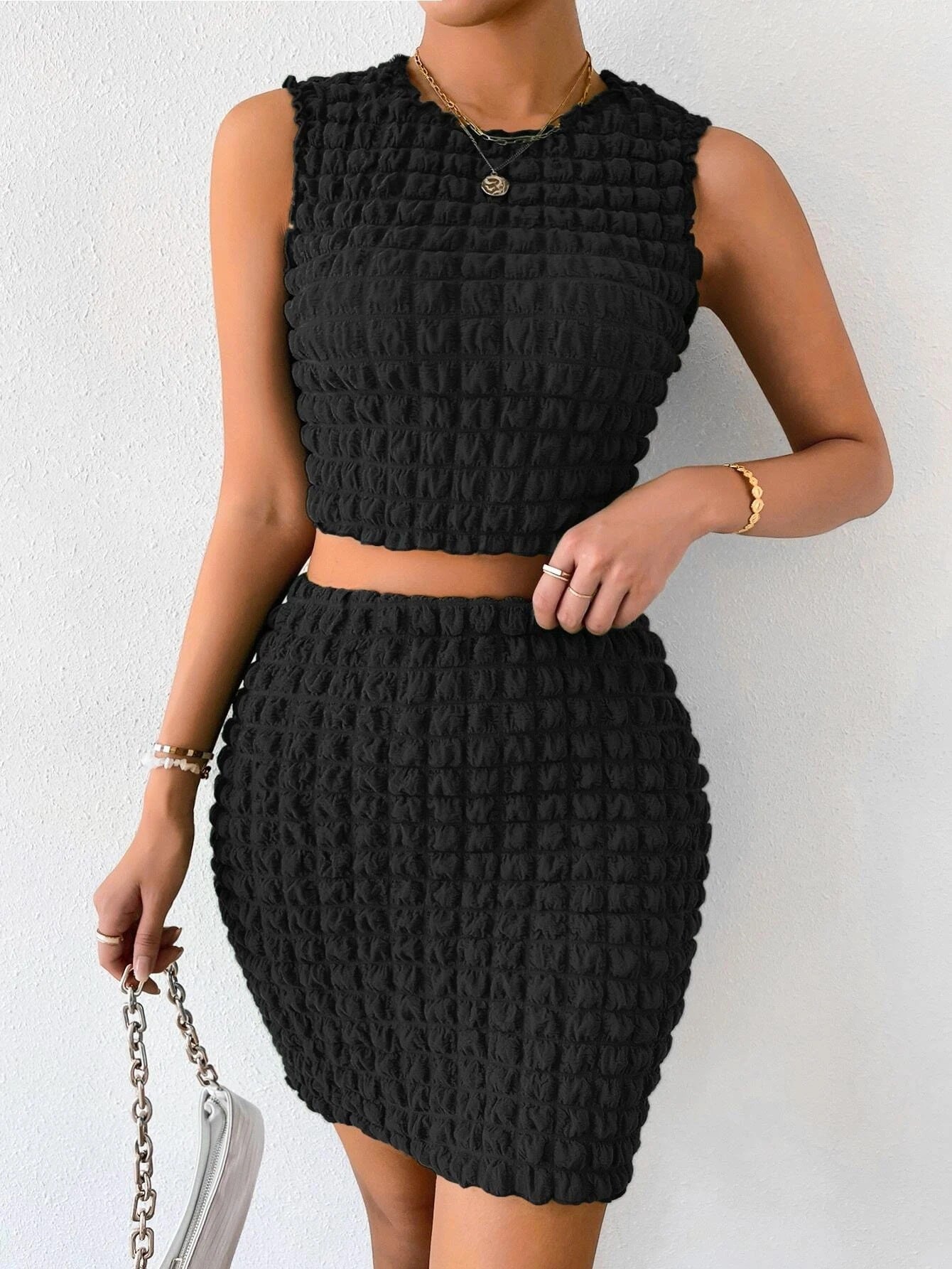 Crop Top en Rok Set met Bubble Textuur - Mode Vibes