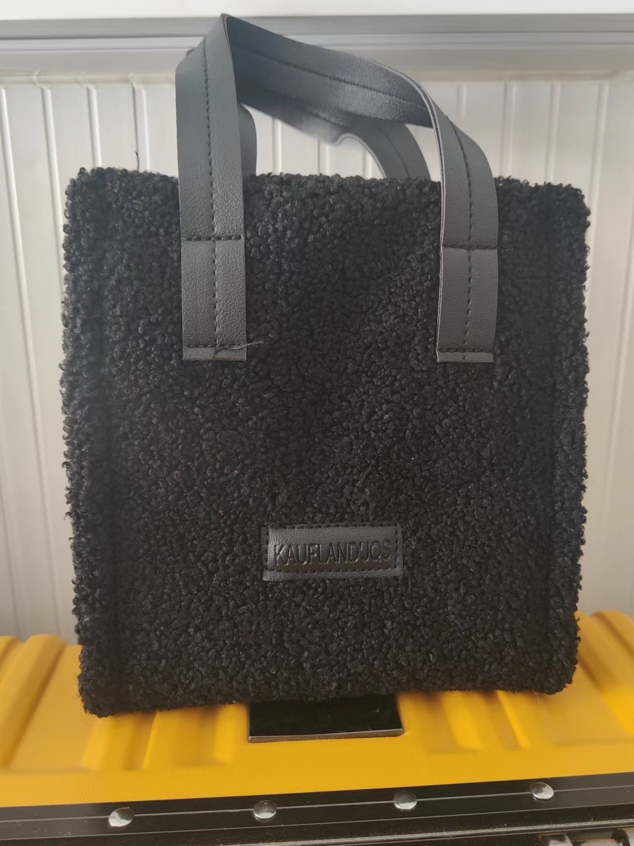 Teddy Schoudertas voor Teddy Jas en Coat