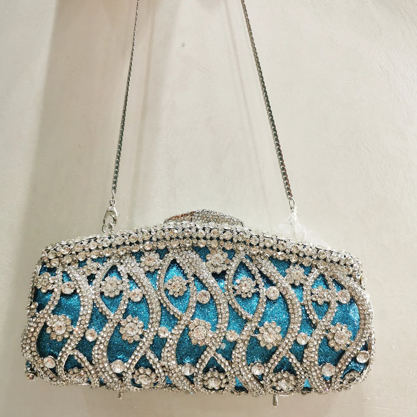 SkyLuxe Hemelsblauwe Clutch