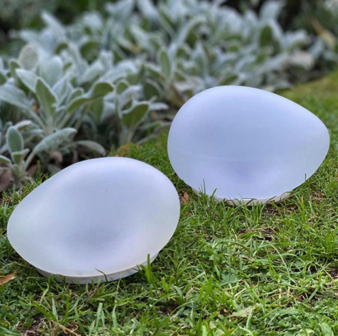 Solar tuinlamp kiezelsteen ontwerp op zonne-energie