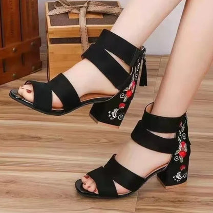Luna Enkel Wrap Sandalen met Plateauzolen
