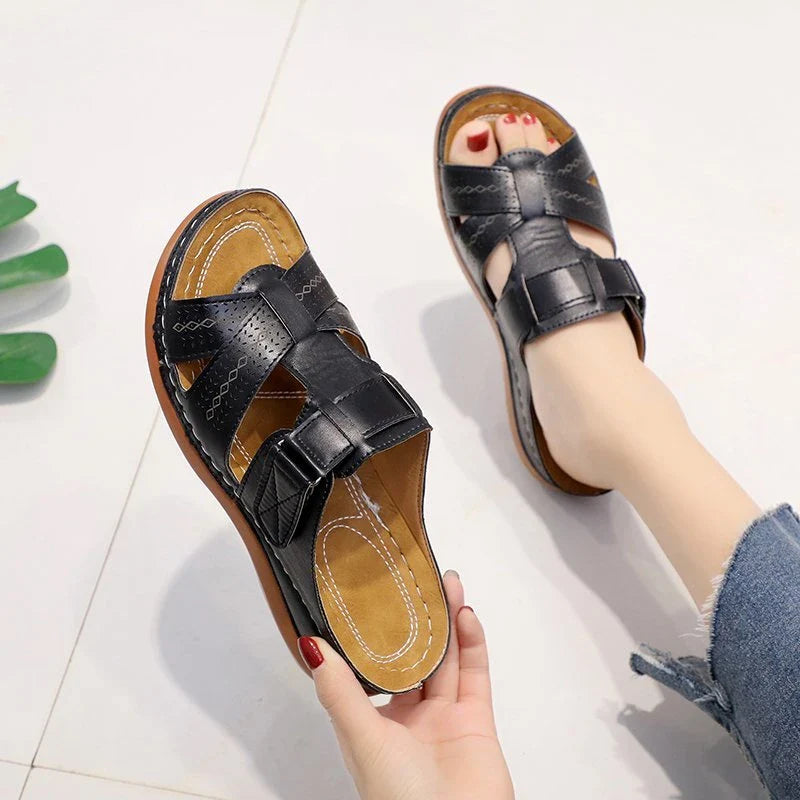 LunaZon Wedge Slippers