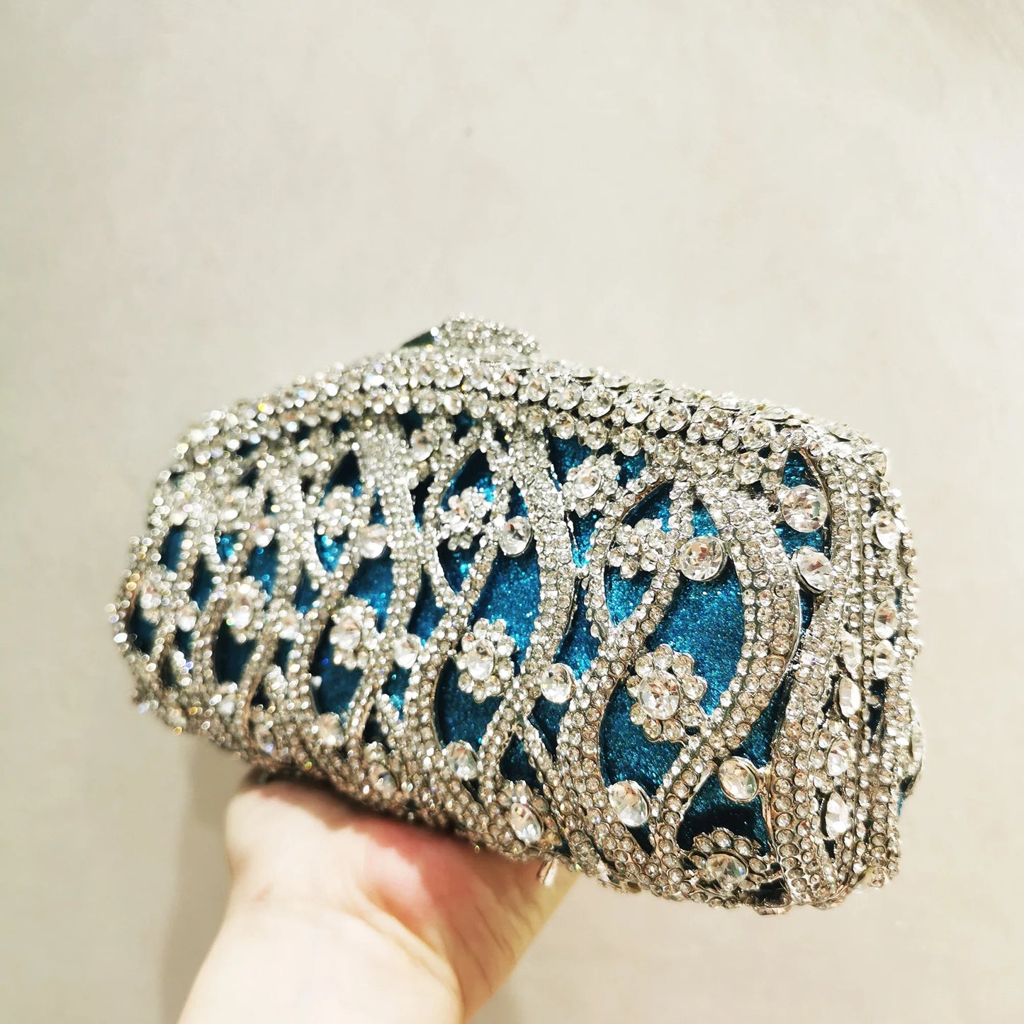SkyLuxe Hemelsblauwe Clutch