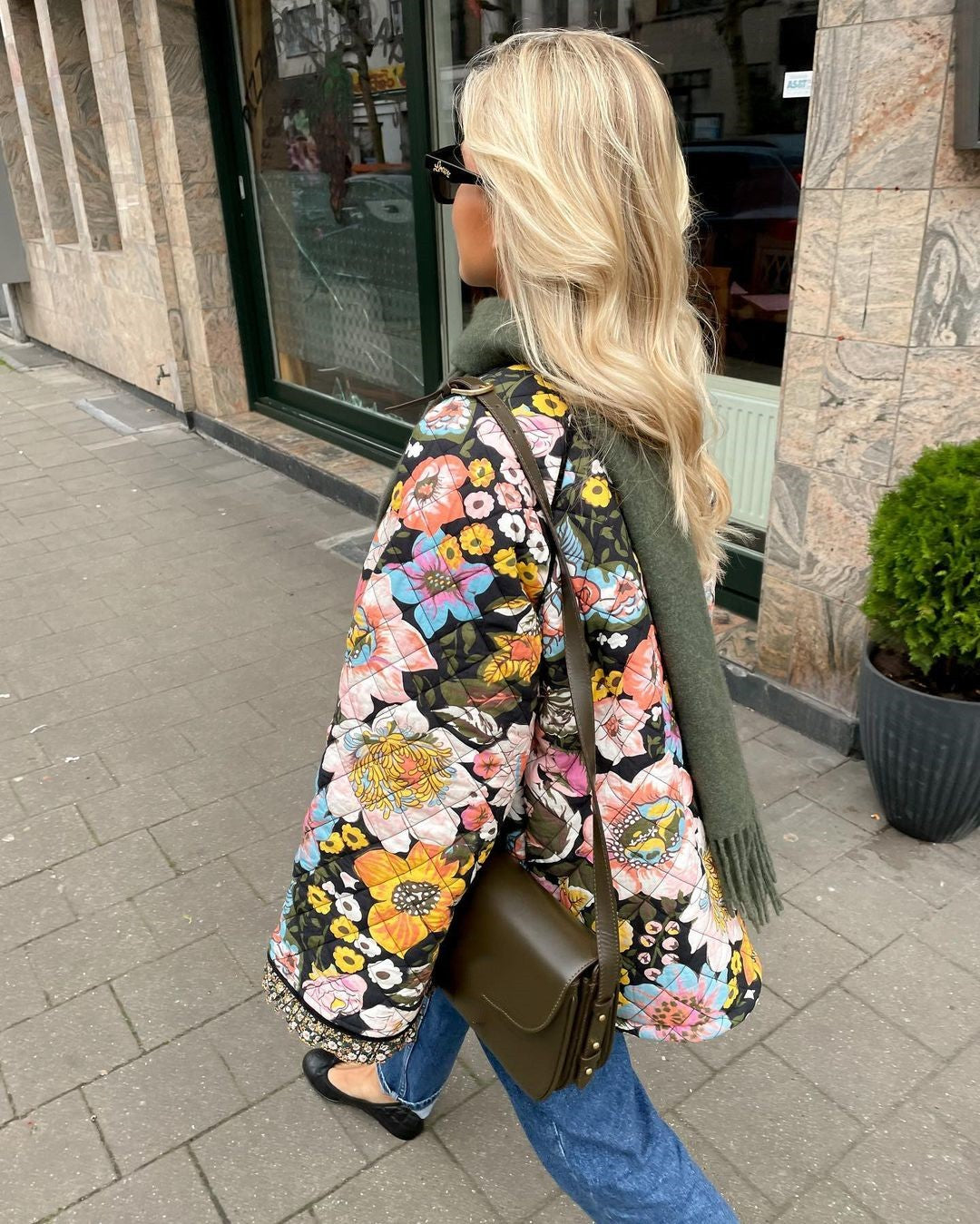 VELANORA- Gevoerde jas met bloemenprint voor dames