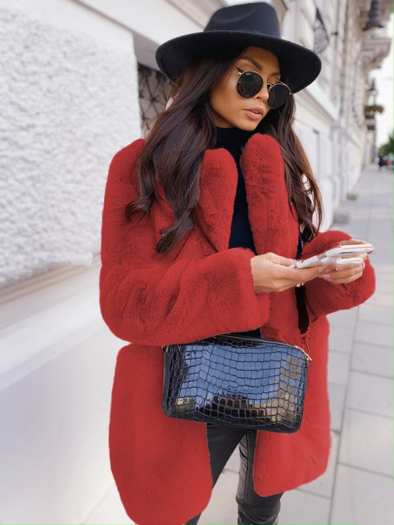 Warme Faux Fur Jas voor Vrouw Wintercollectie