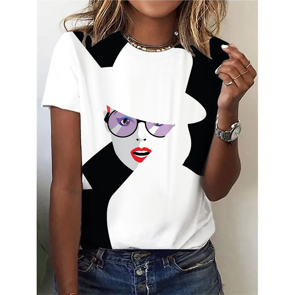 LuxeFashion Elegante Casual T-Shirt