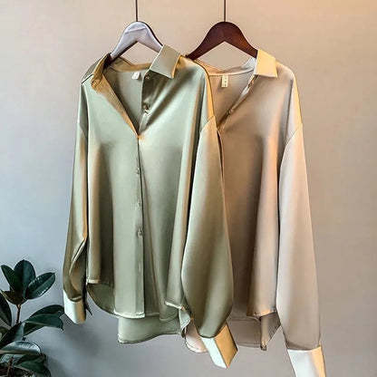 Silvana | Vintage zijden blouse