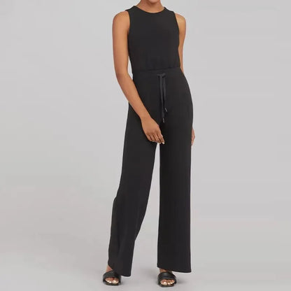 Nicole mouwloze jumpsuit van Elegance Couture