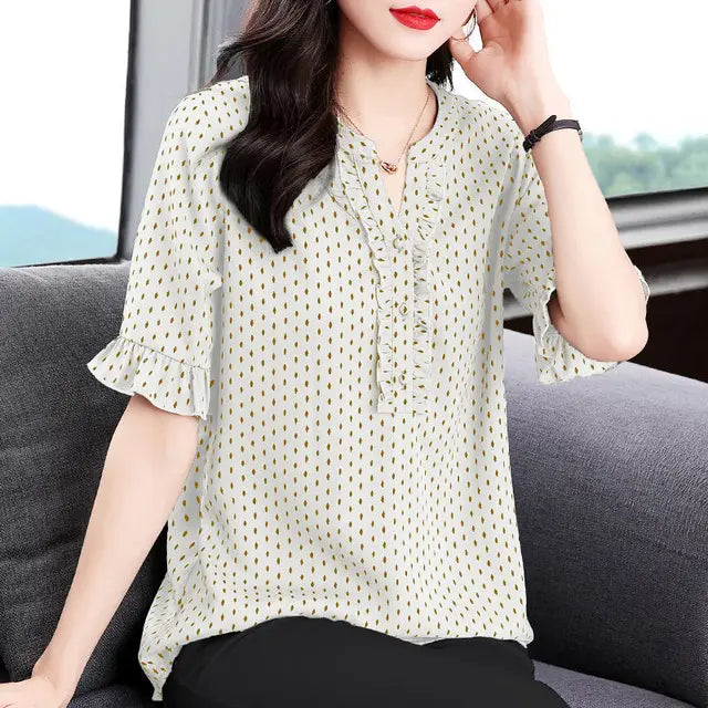 Luna Polka Dot Blouse voor Betoverende Zomerse Stijl