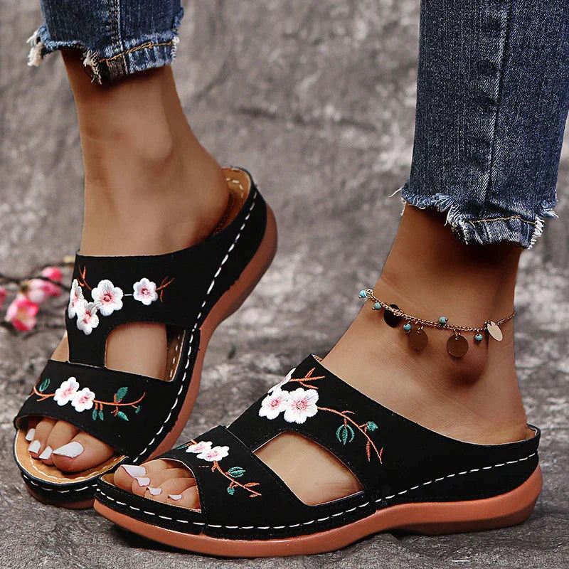 Velanora - Orthopedische Retro Bloem Sandalen