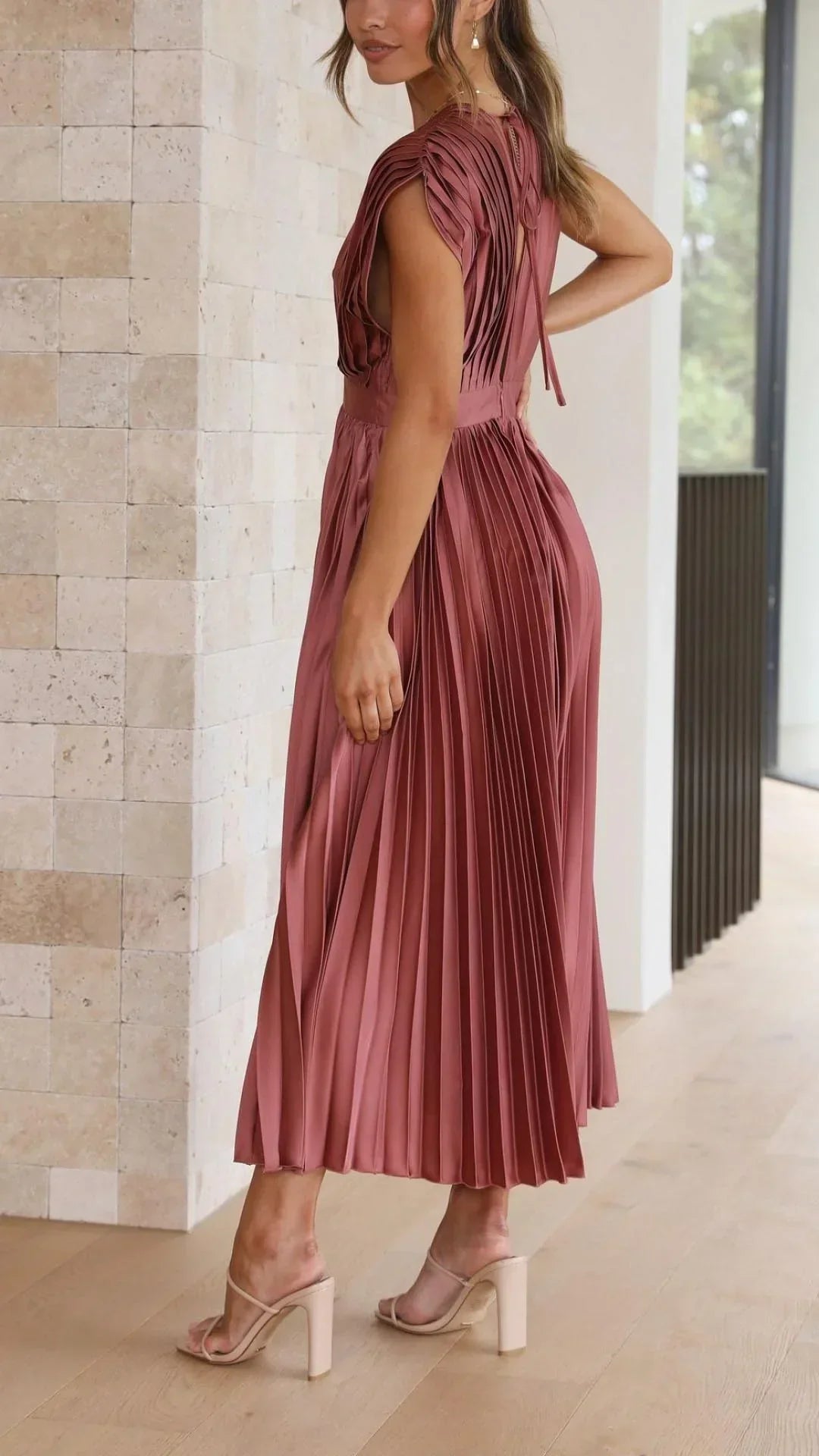 V-hals Jurk Strik Detail Korte Mouw Zomerjurk