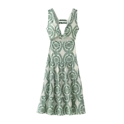Zomerse Geborduurde Midi Jurk van FashionElegance