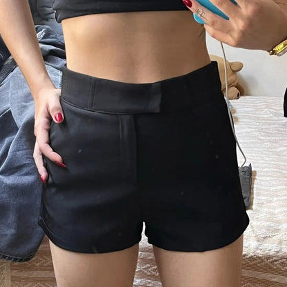 Korte Broek Met Wijde Pijpen Stijlvol en Sexy