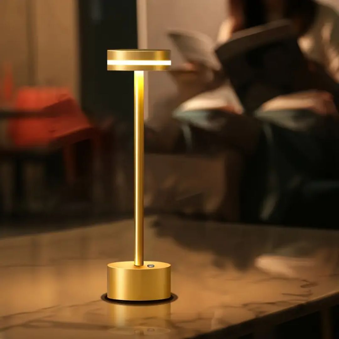 Stijlvolle Bureaulamp Met Decoratief Ontwerp