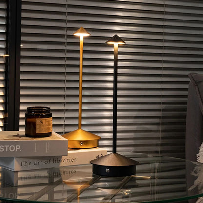 Stijlvolle LED Tafellamp Modern Design Robyn Arrow