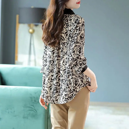 Vintage Chiffon Blouse met Plooi Details